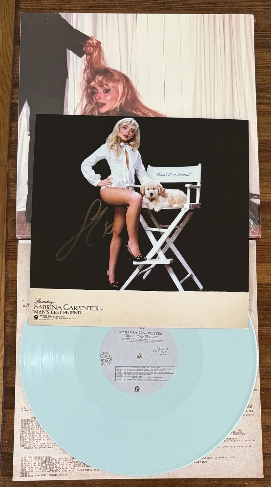 SIGNED Sabrina Carpenter Man’s Best Friend Picture & Vinyl LP BAS Beckett COA