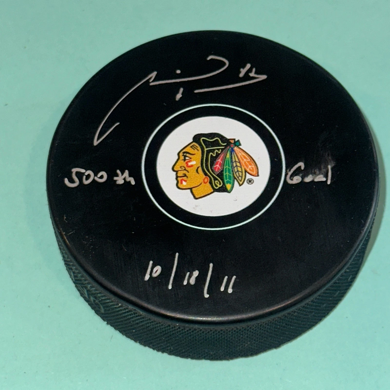 MARIAN HOSSA Signed Chicago BLACKHAWKS Puck JSA Witnessed w/ 500th GOAL Insc