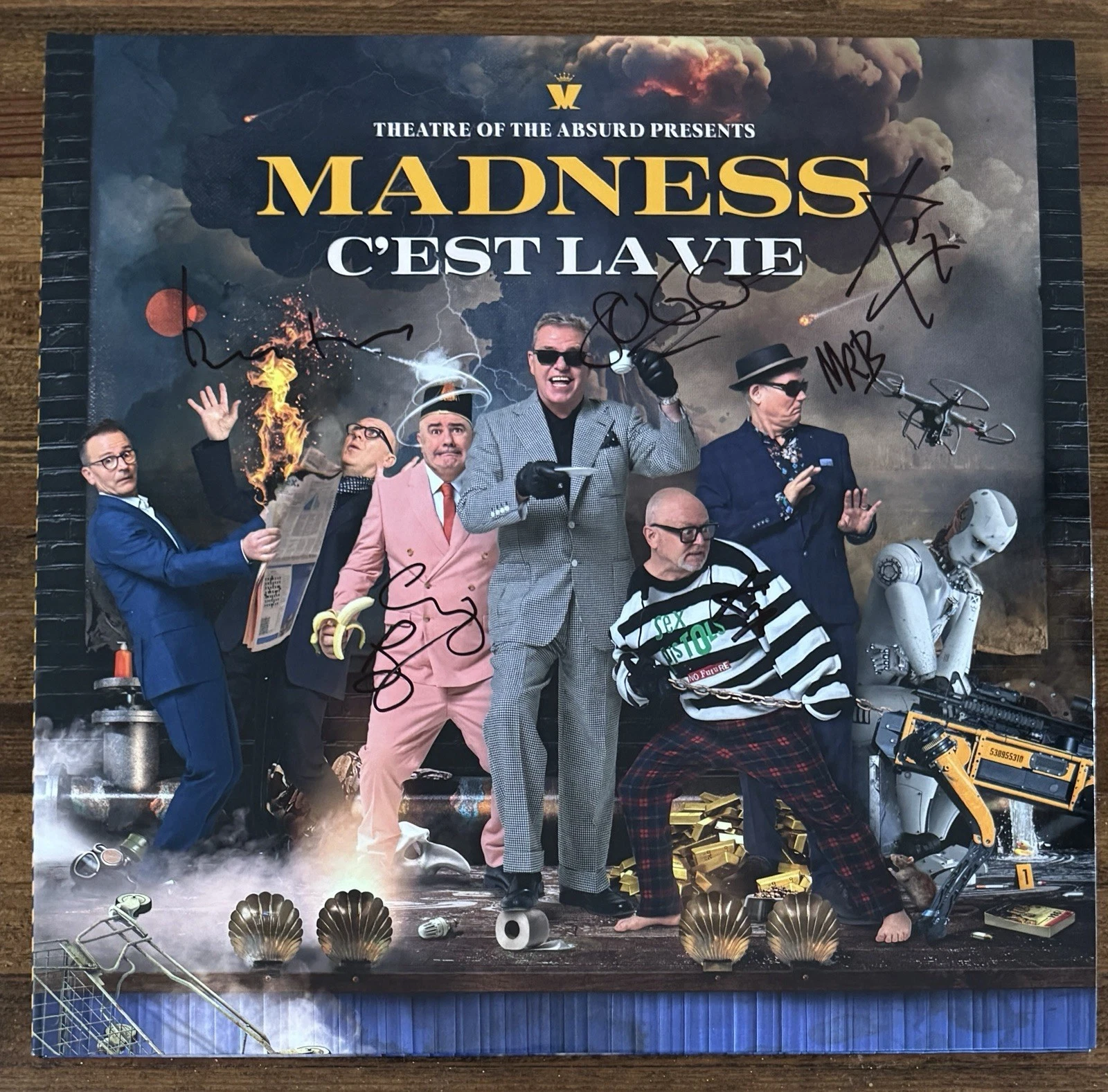 Madness C’EST LA VIE Clear Vinyl 2LP 5x SIGNED Autographed Beckett BAS COA