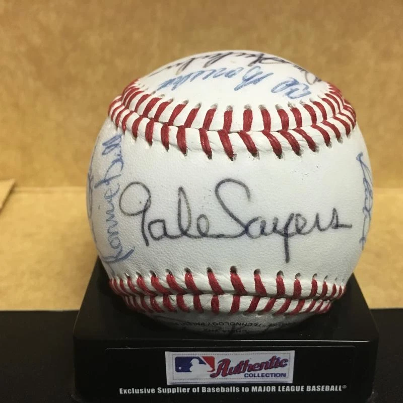 CHICAGO CUBS/BEARS STARS SIGNED BASEBALL GALE SAYERS ETC SIGNED BASEBALL W/COA