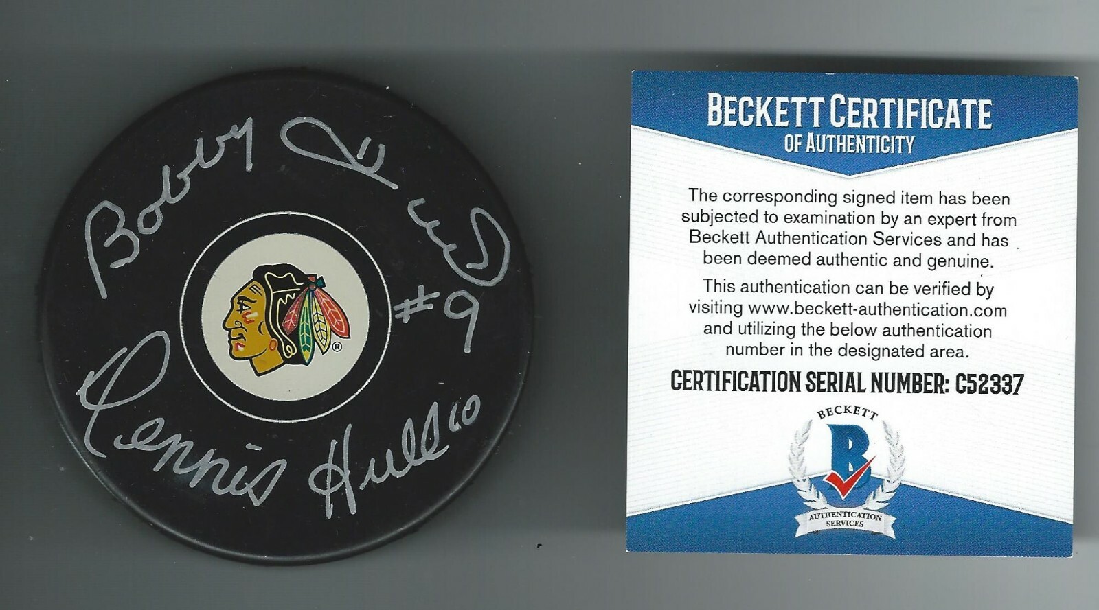 Bobby & Dennis Hull Signed Chicago Blackhhawks Puck Beckett Authenticated COA