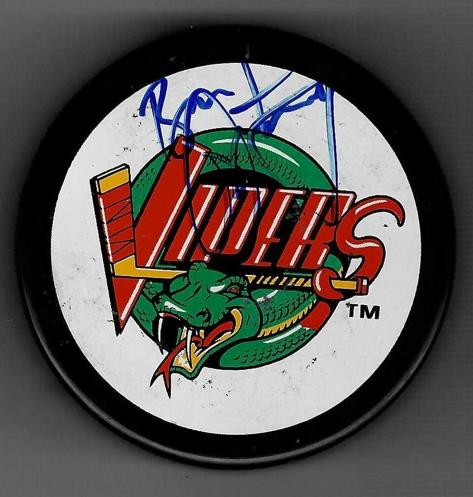 Bill Armstrong Signed Detroit Vipers Puck Philadelphia Flyers