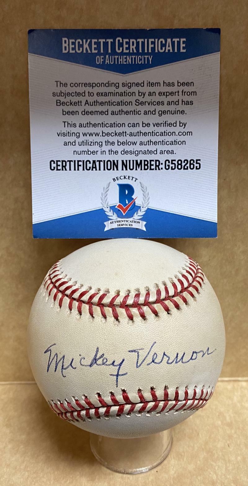 MICKEY VERNON BOSTON RED SOX SIGNED AUTOGRAPHED A.L. BASEBALL BECKETT G58265