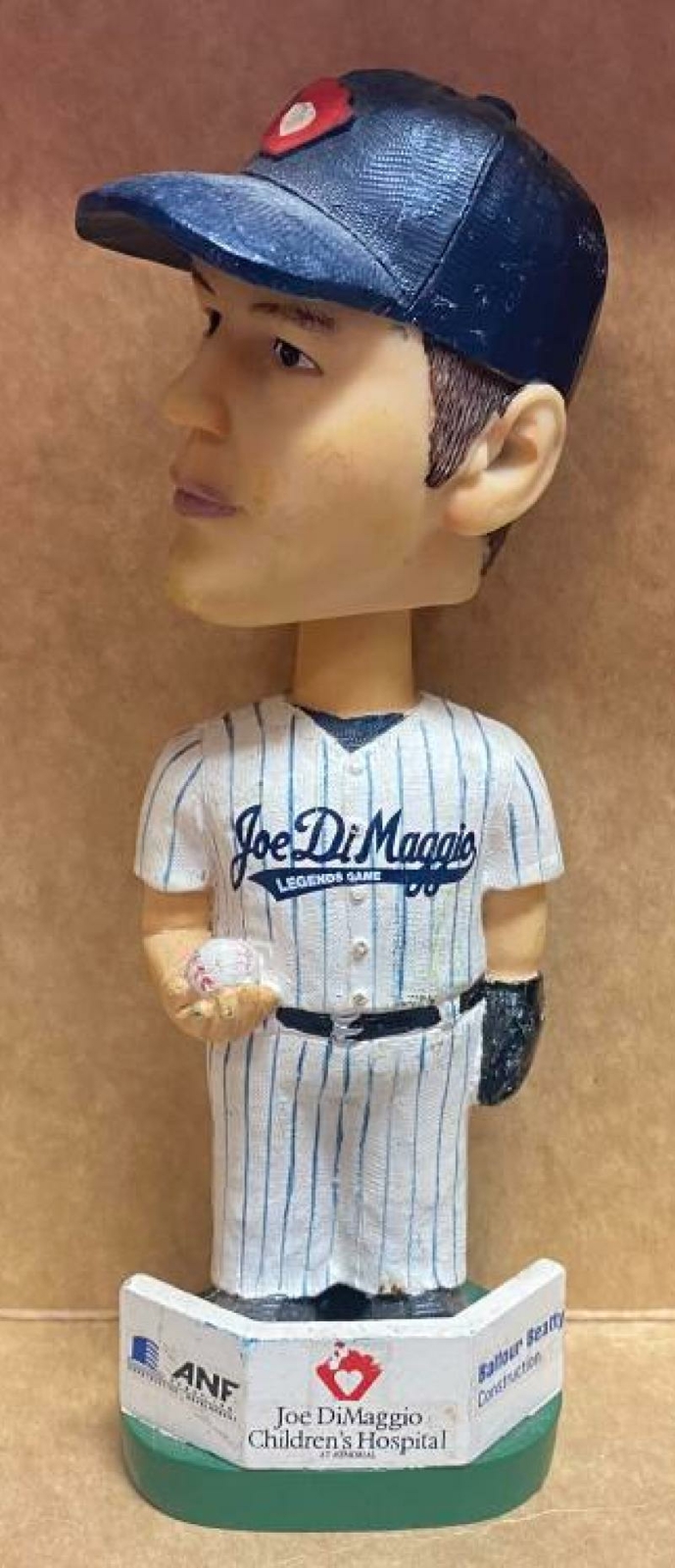 JOE DIMAGGIO LEGENDS GAME BOBBLE DOBBLES BOBBLE HEAD WITHOUT BOX