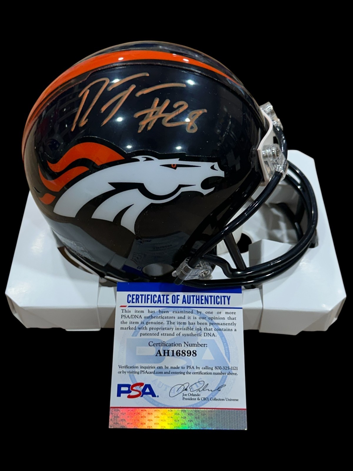 Royce Freeman Denver Broncos Oregon Ducks Signed Autograph Mini Helmet PSA/DNA