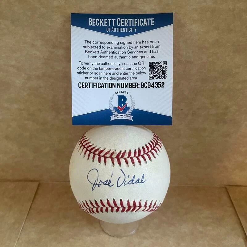 JOSE VIDAL CLEVELAND INDIANS/PILOTS SIGNED RARE A.L. BASEBALL BAS BC94352