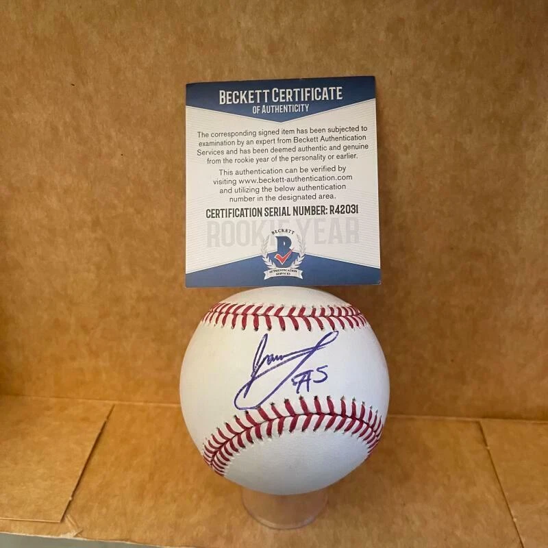 LUIS GARCIA PHILADELPHIA PHILLIES ROOKIE YEAR SIGNED M.L. BASEBALL  BAS R42031