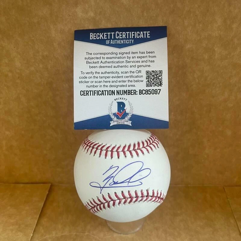 ZACK COLLINS CHICAGO WHITE SOX SIGNED AUTO M.L. BASEBALL  BAS BC85097 COLLECTIBLE MEMORABILIA