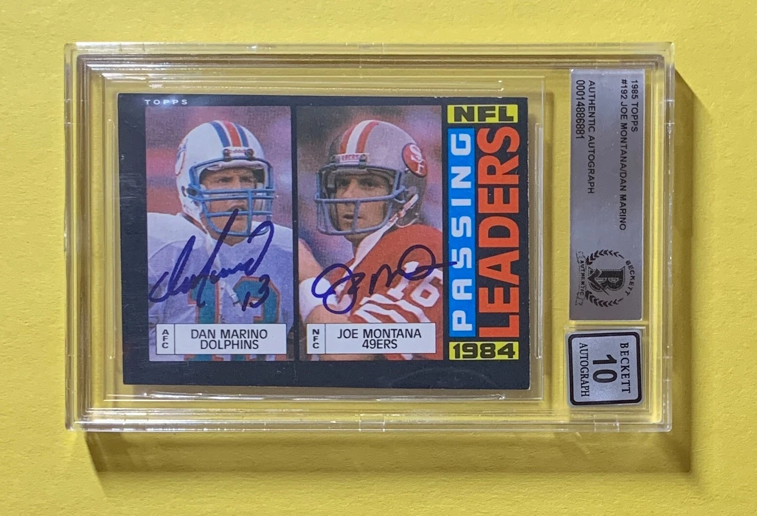 1985 TOPPS JOE MONTANA DAN MARINO PASSING LEADERS DUAL CERTIFIED BGS 10 AUTO