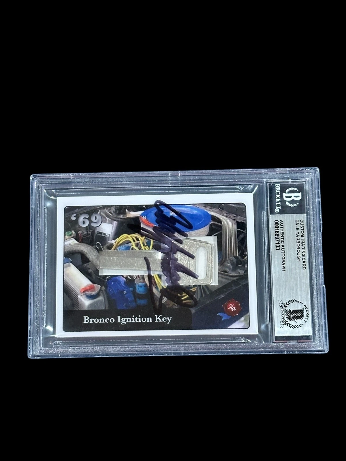 Cale Yarborough NASCAR HOF Signed Autograph Bronco Key Trading Card Beckett BAS