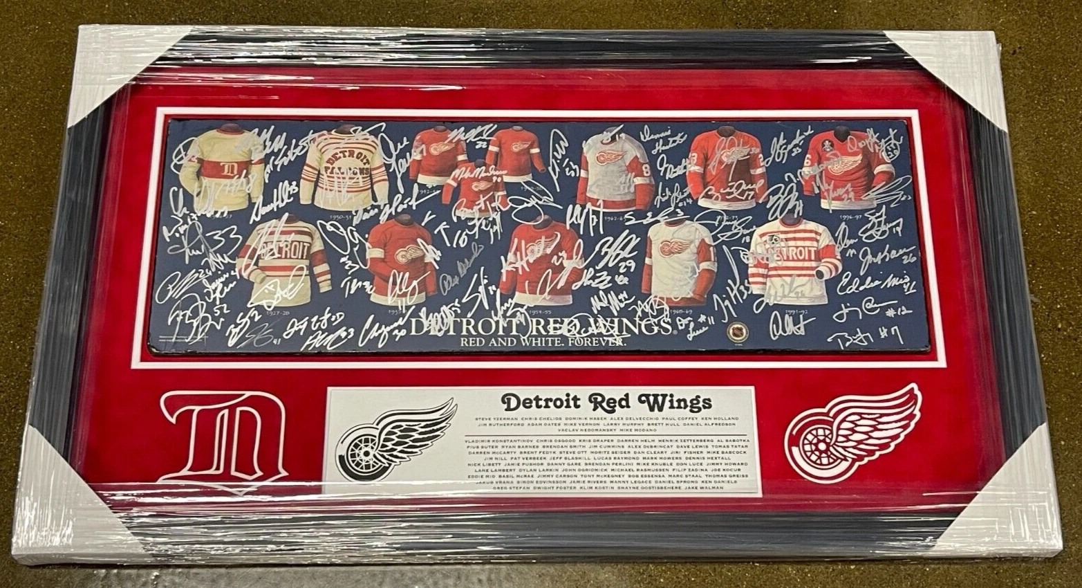 Detroit Red Wings Greats Framed Plaque Showcase Multi-Signed By 50+ JSA LOA COA