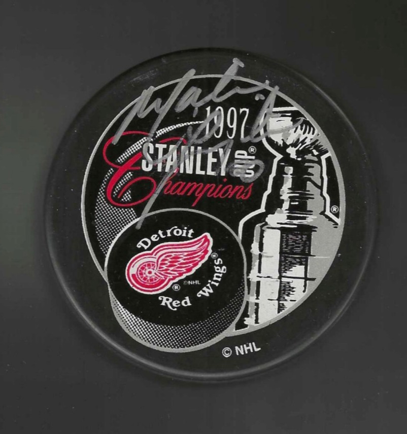 Martin Lapointe Signed Detroit Red Wings 1997 Stanley Cup Champions Puck
