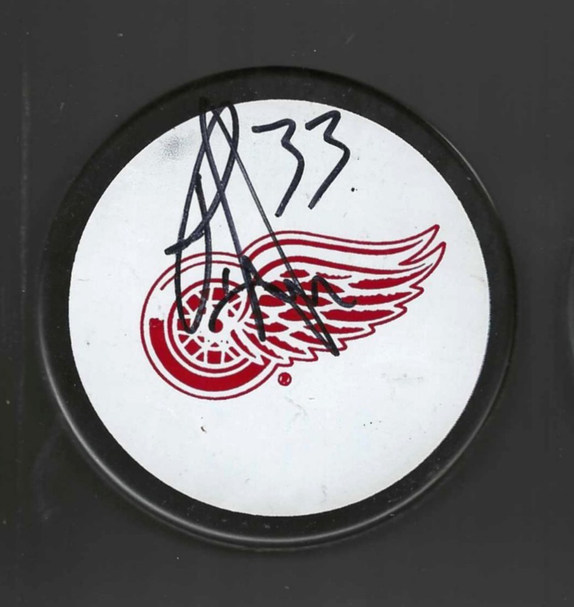Kris Draper Signed Detroit Red Wings White Souvenir Puck