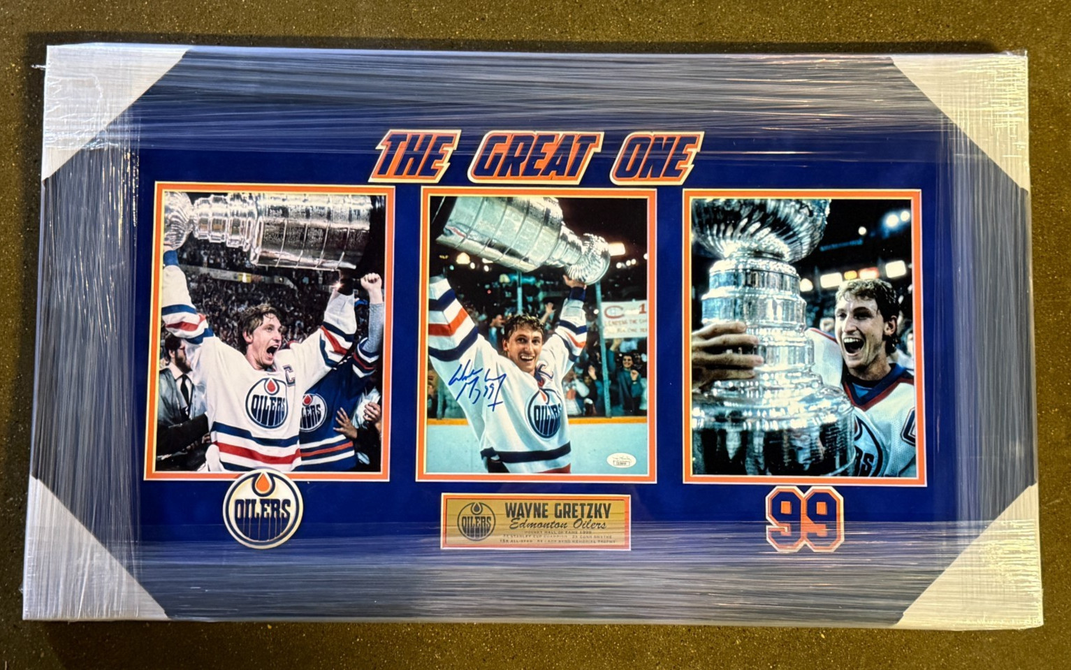 Wayne Gretzky Signed Edmonton Oilers Stanley Cup Framed 8x10 Photo JSA COA
