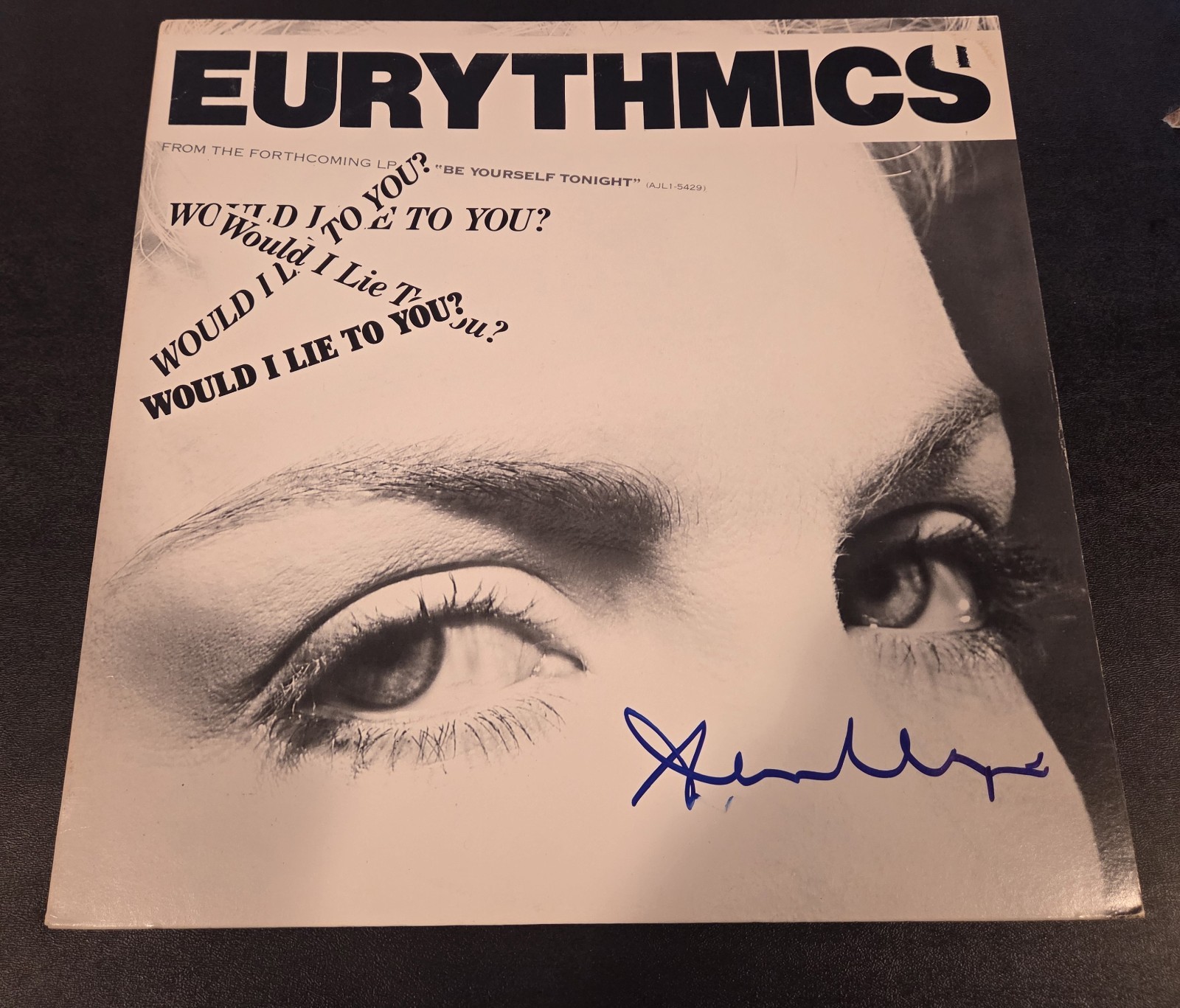 EURYTHMICS ANNIE LENNOX signed WOULD I LIE TO YOU VINYL LP EP RECORD BECKETT BAS