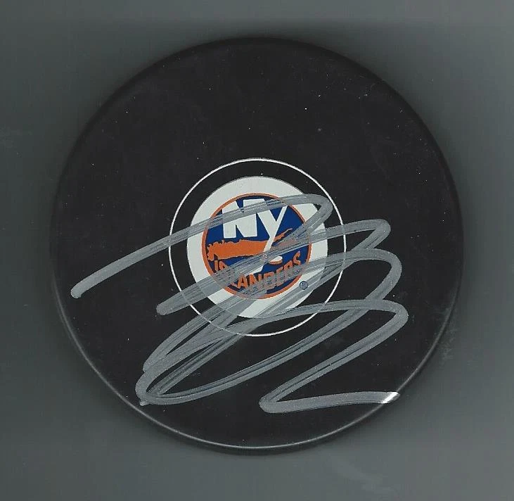 Michael DAL COLLE SIGNED New York Islanders Puck
