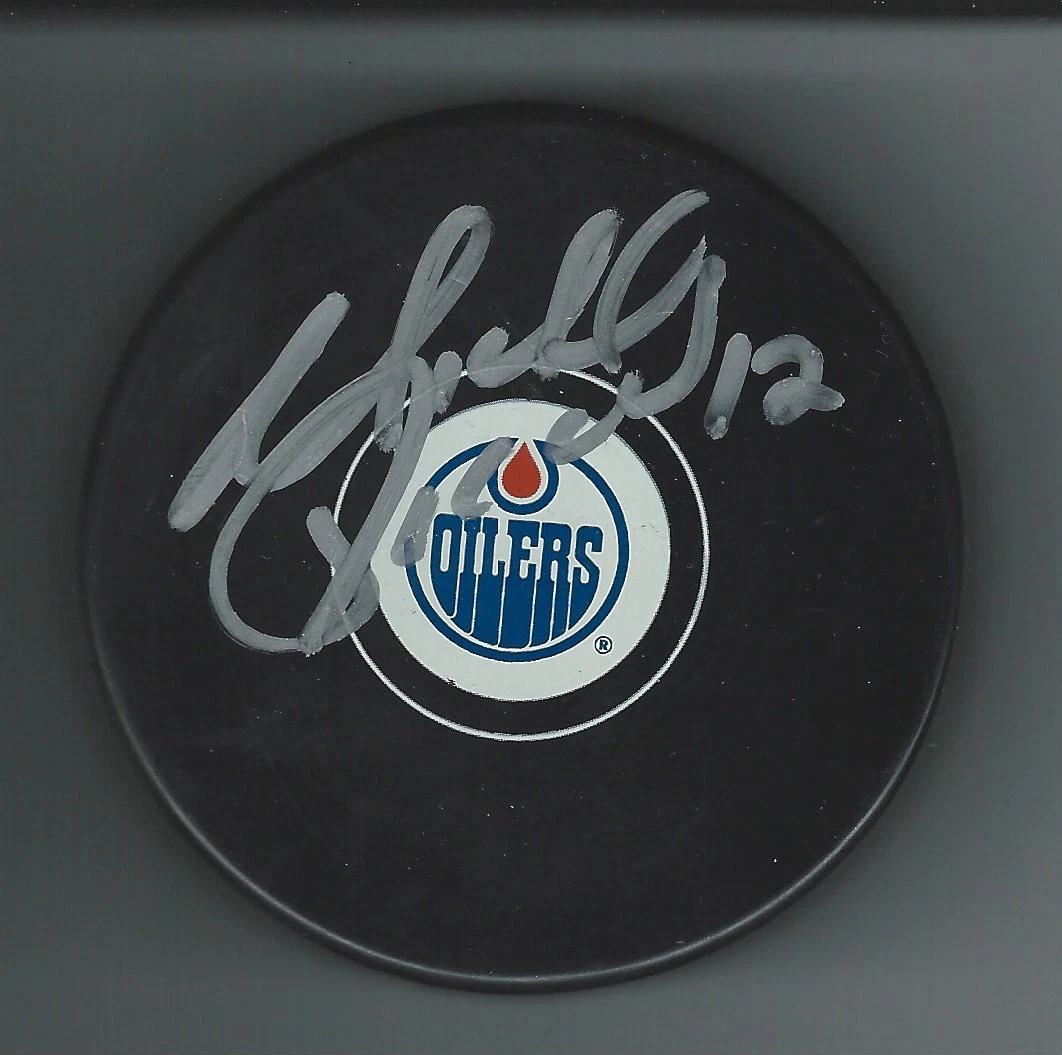 Michel PICARD Signed Edmonton OILERS Puck