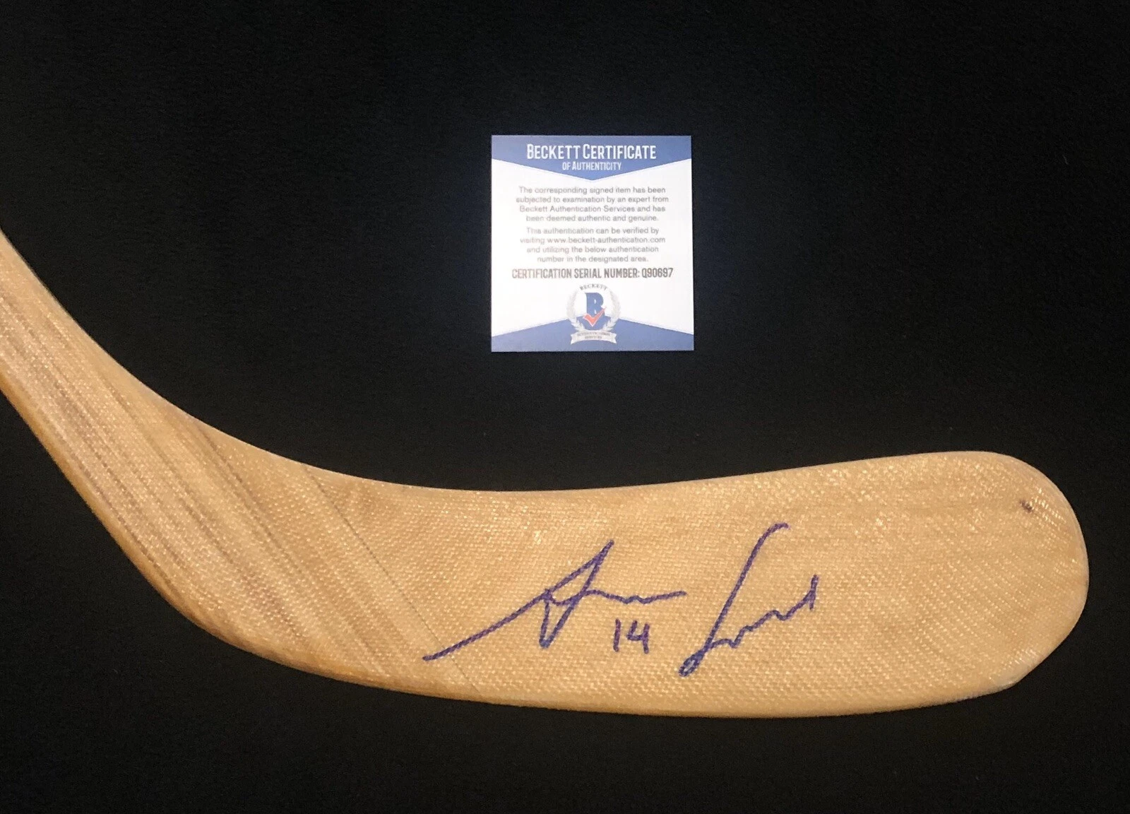 Anton Lundell Signed Florida Panthers Stick Beckett COA Q90697