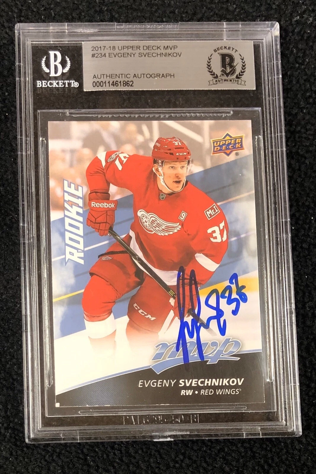 Evgeny Svechnikov Signed 2017/18 Upper Deck MVP Rookie Card Beckett Certified