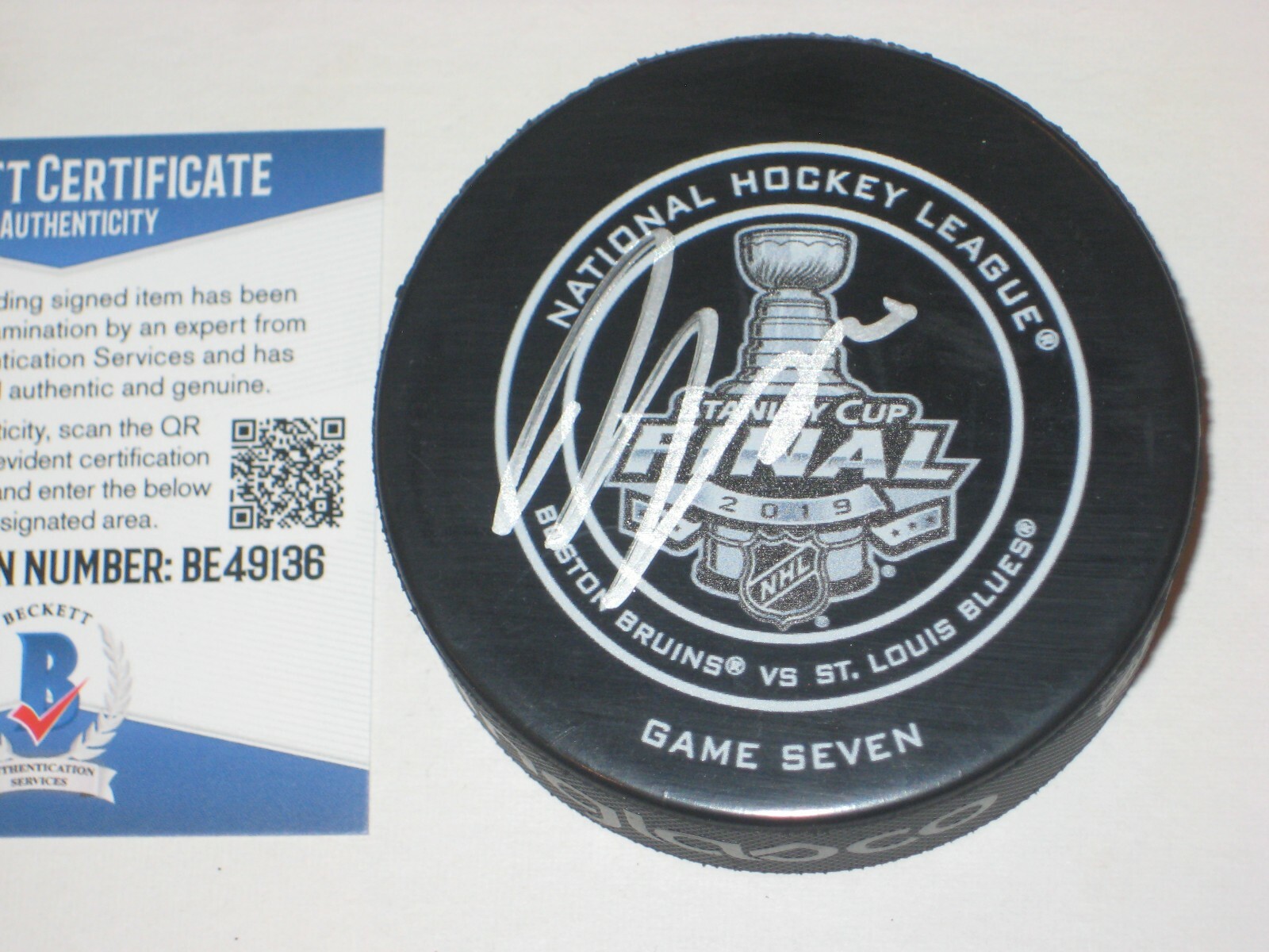 BRAYDEN SCHENN Signed Official 2019 STANLEY CUP GAME 7 Puck w/ Beckett COA