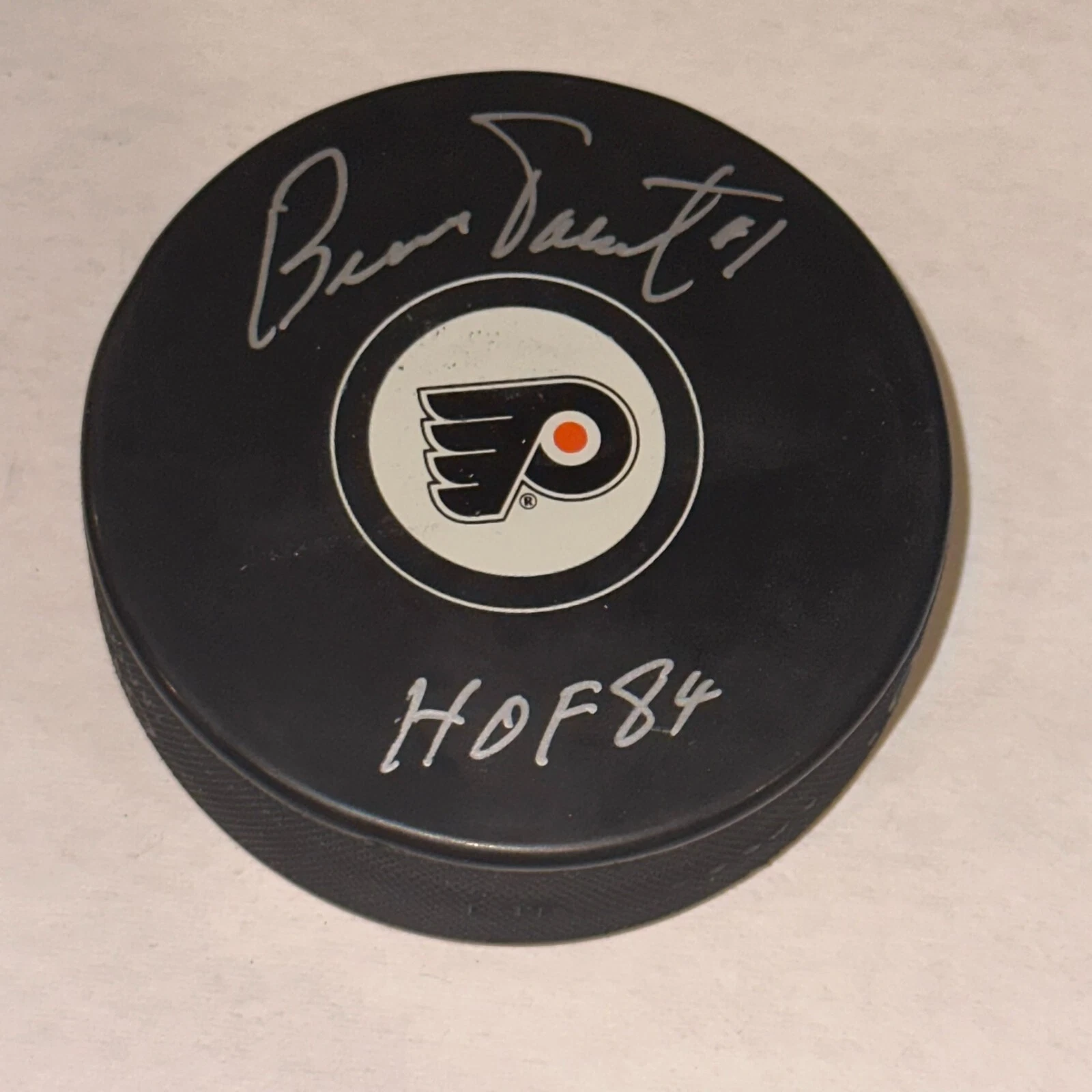 BERNIE PARENT Signed Philadelphia FLYERS Puck Beckett BAS w/ HOF Inscription
