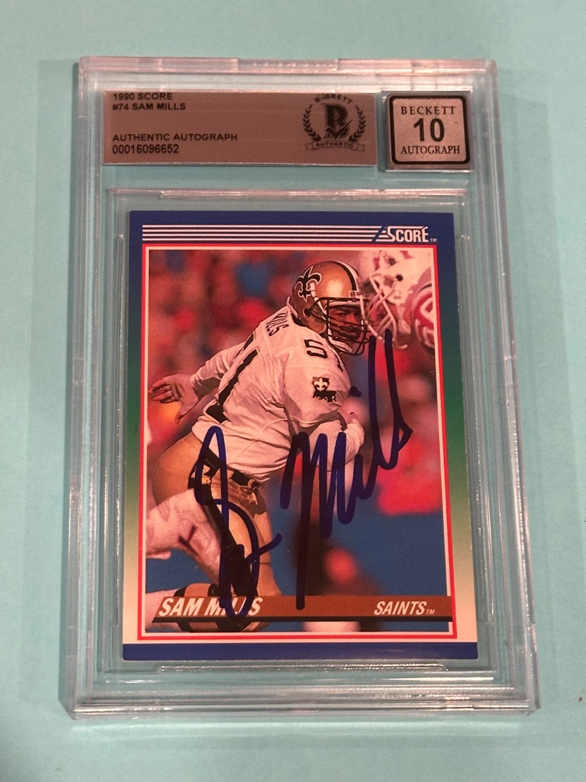 SAM MILLS Signed 1990 SCORE Card #74 Beckett Authenticated BAS AUTO GRADE 10