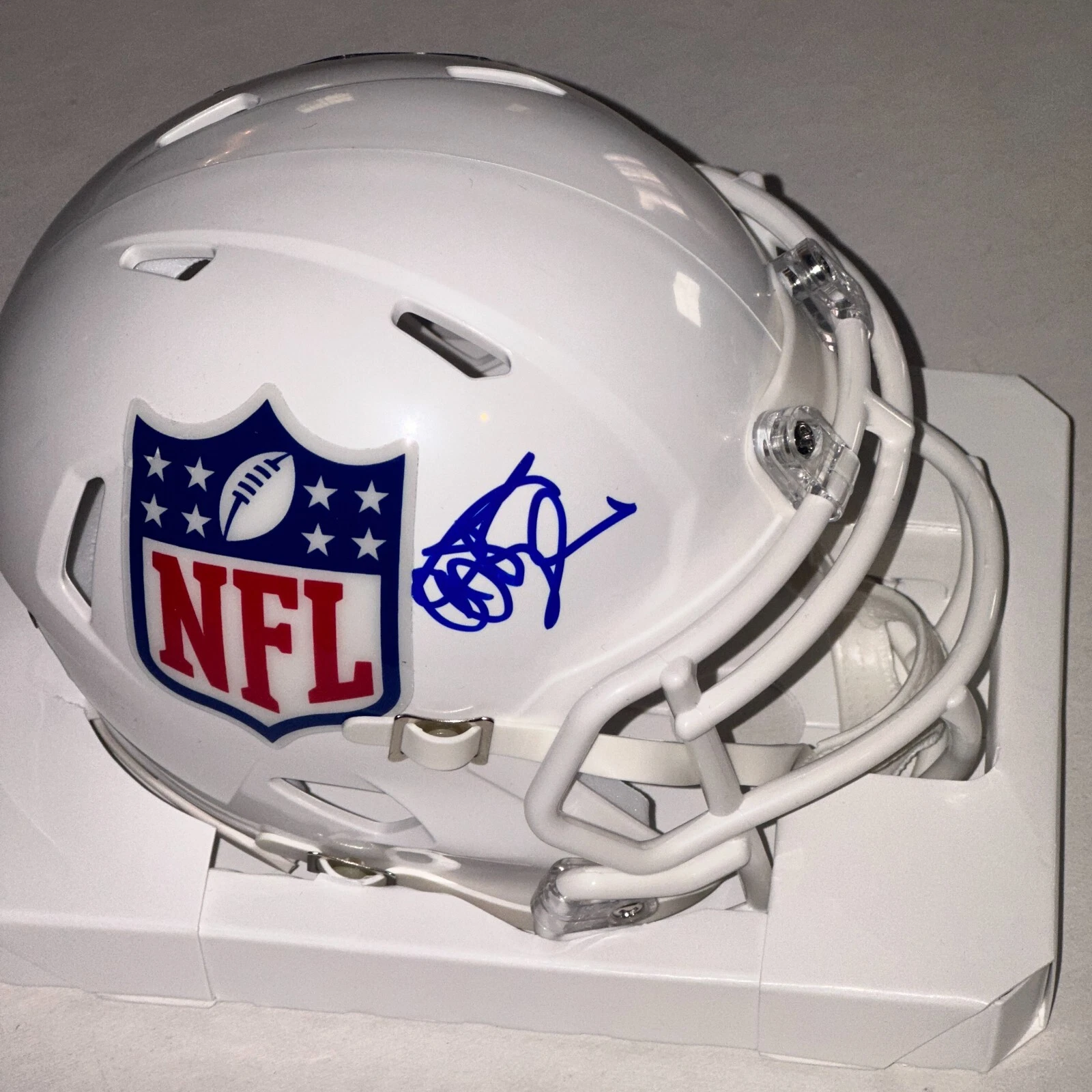AL MICHAELS Signed NFL Mini-helmet Beckett Authenticated (BAS)