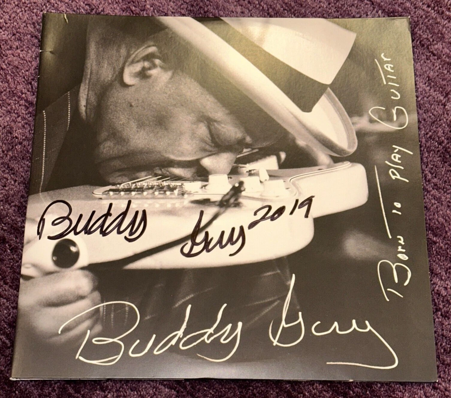 BUDDY GUY Signed BORN TO PLAY GUITAR LP ALBUM COVER Beckett Auth (BAS)
