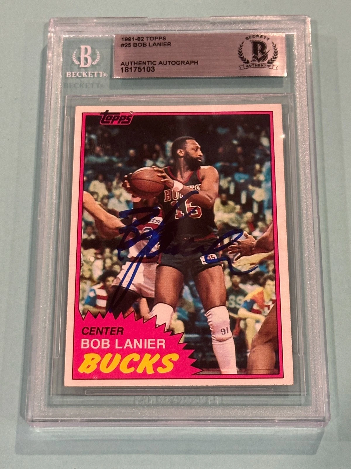 BOB LANIER Signed 1991-92 TOPPS Card #25 Beckett (BAS)