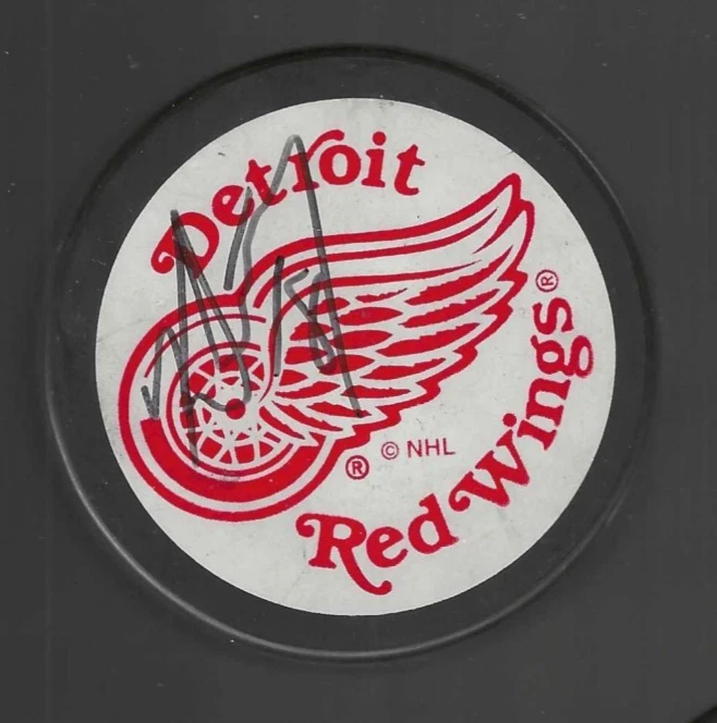 Kirk Maltby Signed Detroit Red Wings Hockeytown Puck Beckett COA