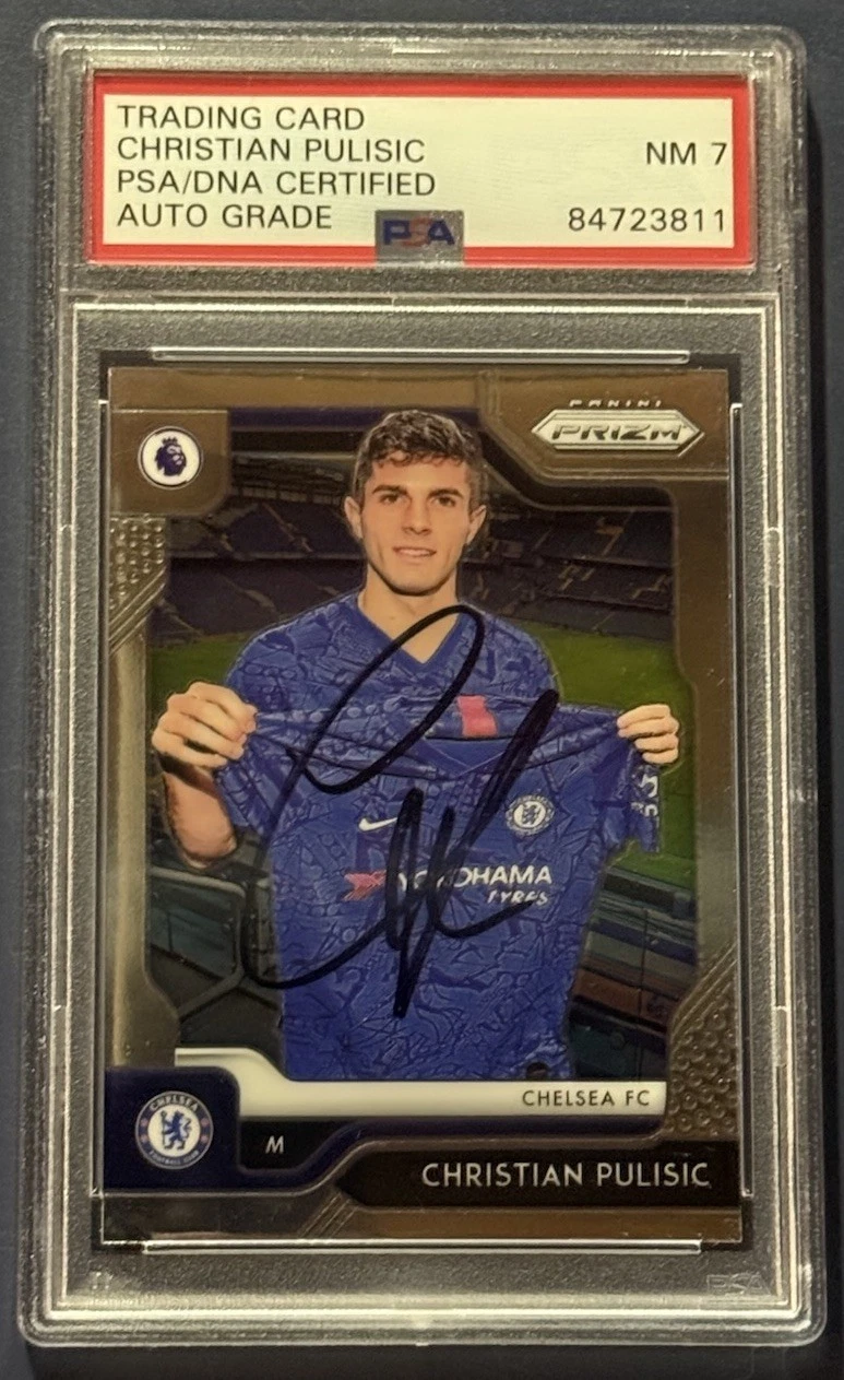 2019-20 Panini Prizm Premier League Prizm #30 Christian Pulisic Auto Signed PSA