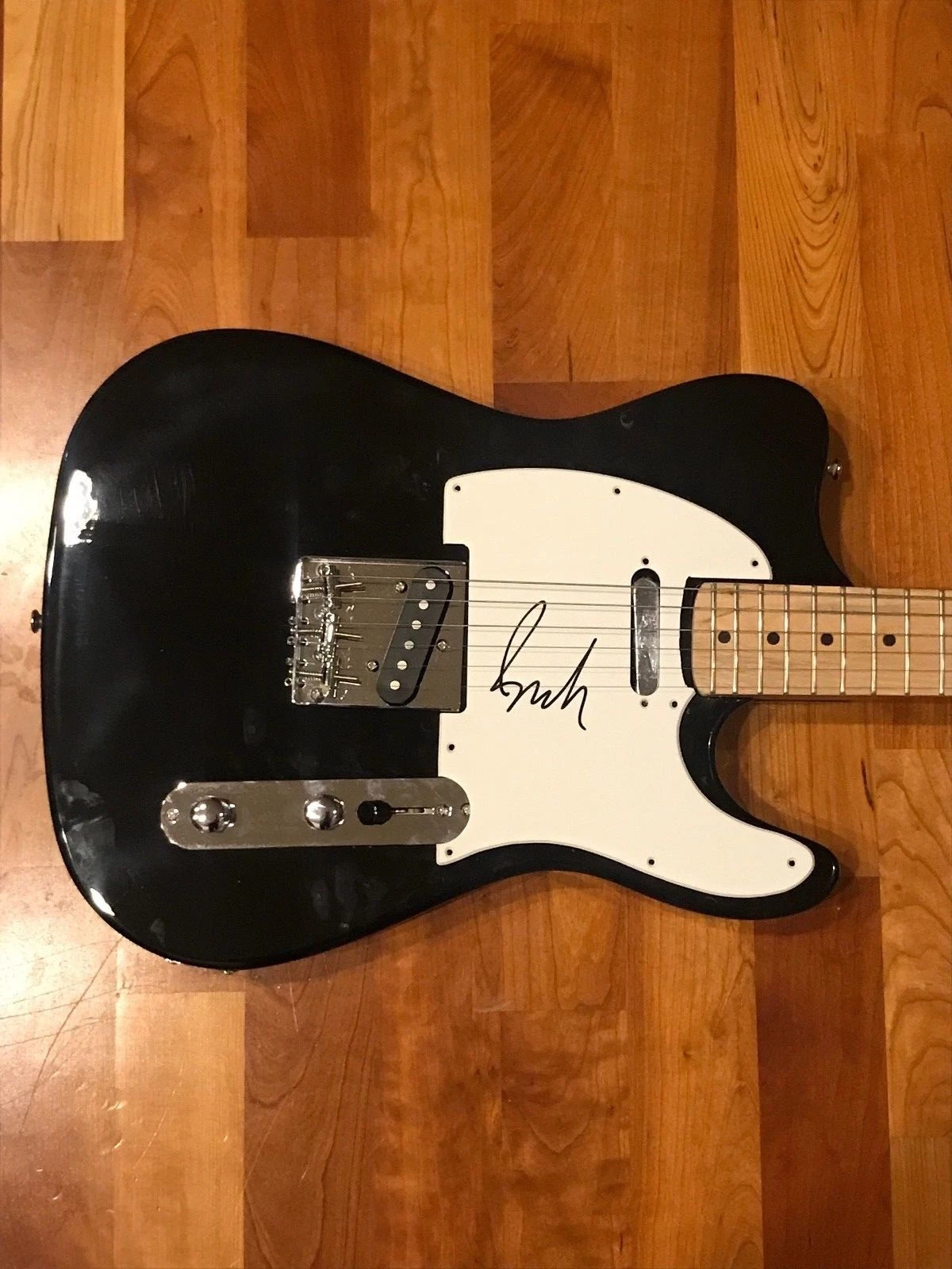 * BECK HANSEN * SIGNED AUTOGRAPHED ELECTRIC GUITAR * LOSER * MORNING PHASE * 2 COLLECTIBLE MEMORABILIA