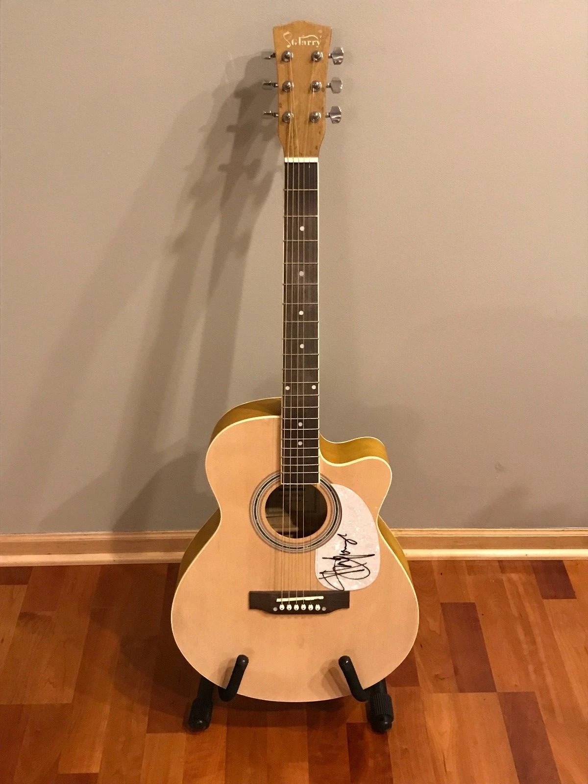 * SEU JORGE * signed acoustic guitar * THE LIFE AQUATIC * DAVID BOWIE * 5
