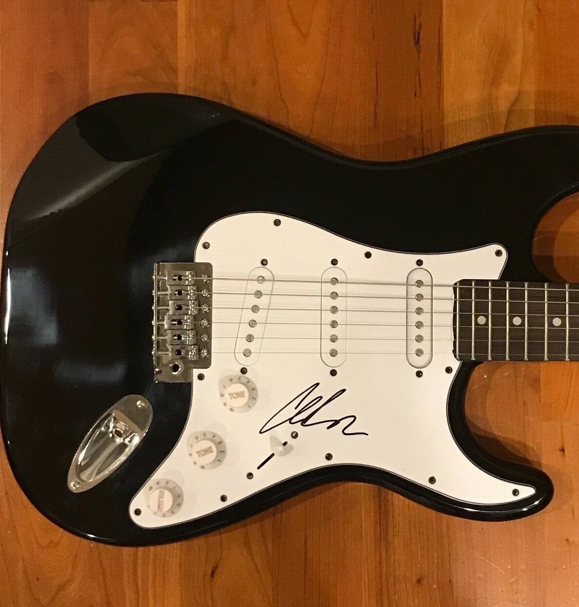 * ART ALEXAKIS * signed autographed electric guitar * EVERCLEAR SINGER * 1