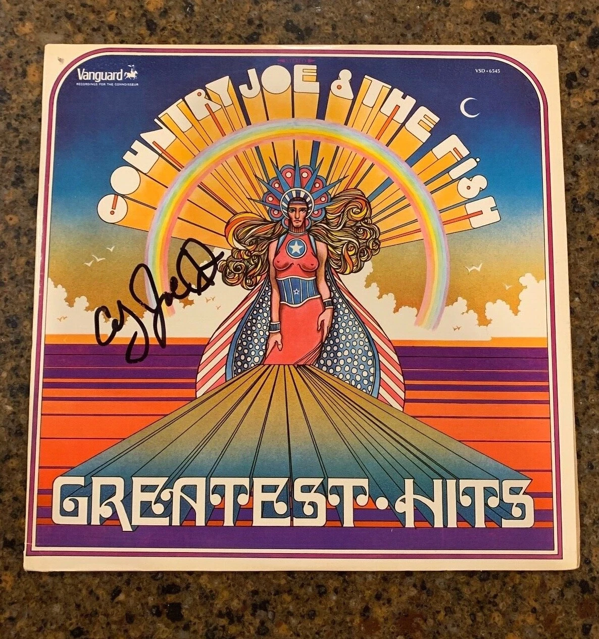 * COUNTRY JOE & THE FISH * signed vinyl album * JOE MCDONALD * GREATEST HITS * 1