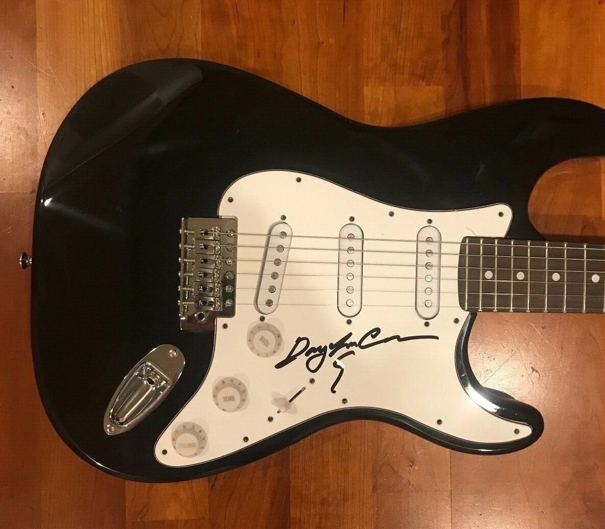 * GARY LEE CONNER * signed autographed electric guitar * SCREAMING TREES * 4