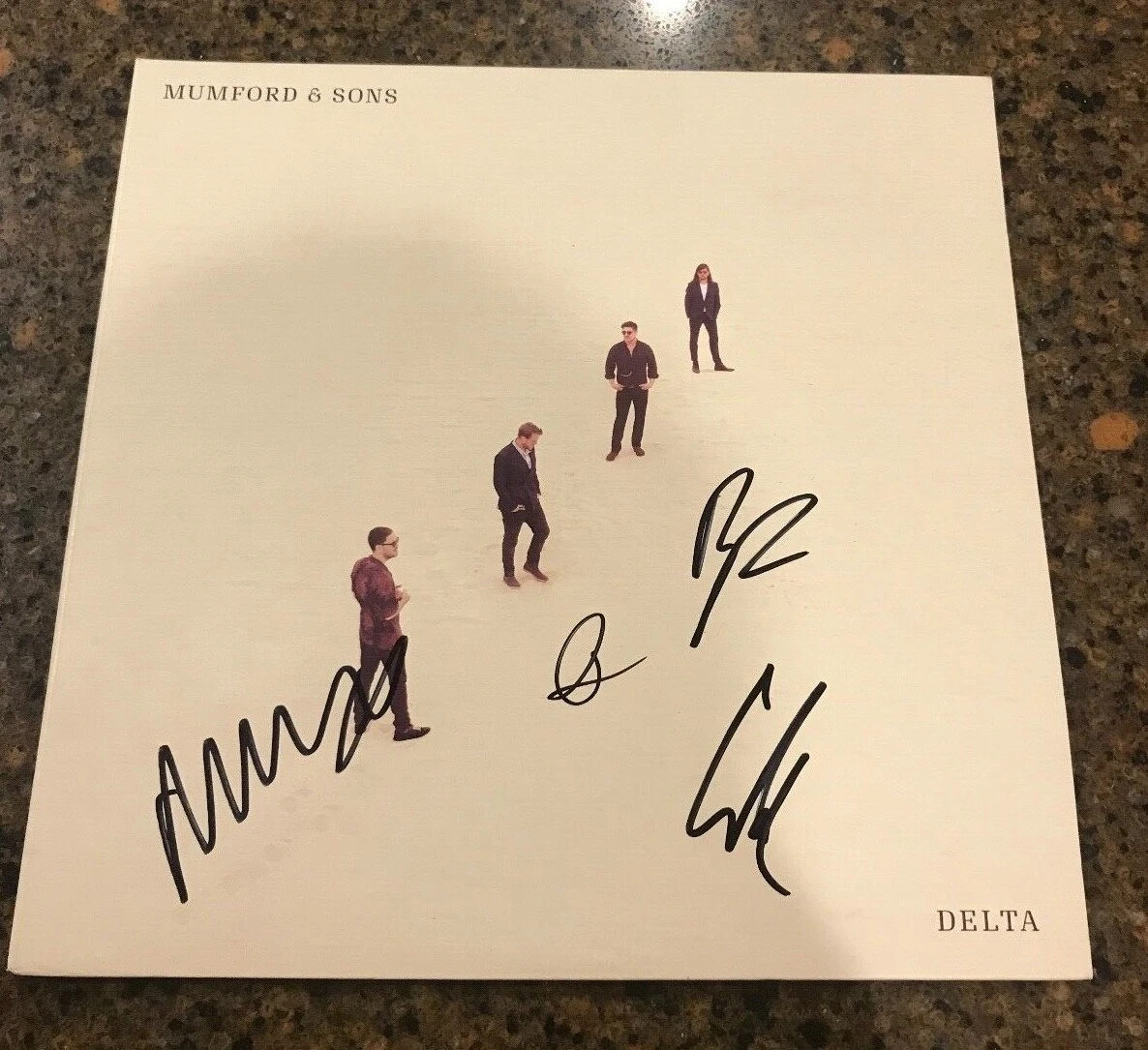 * MUMFORD AND SONS * signed vinyl album * DELTA * MARCUS, TED, BEN & WINSTON * 1