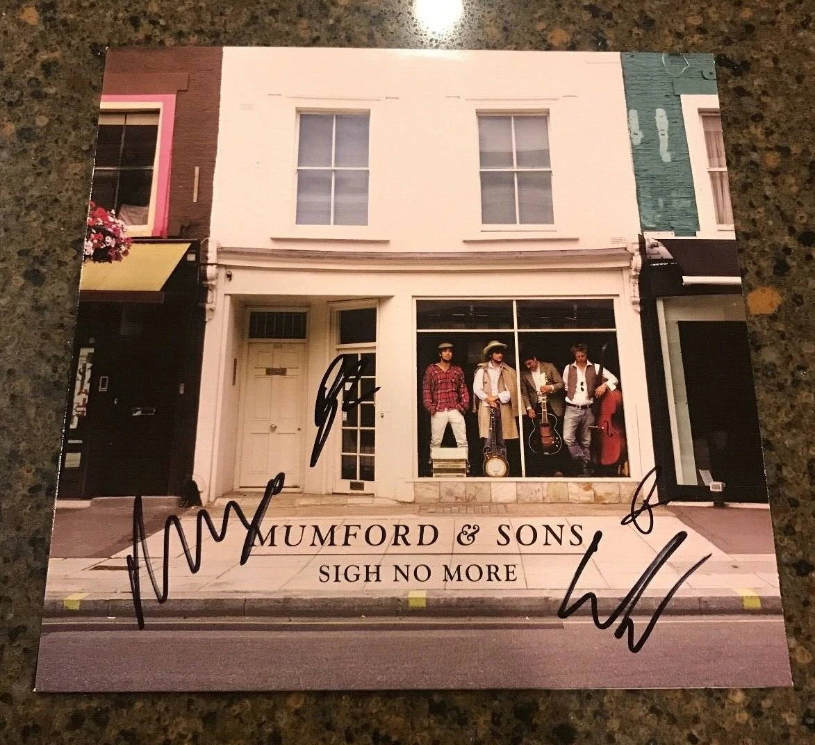 * MUMFORD AND SONS * signed album * SIGH NO MORE * MARCUS, TED, BEN & WINSTON *1