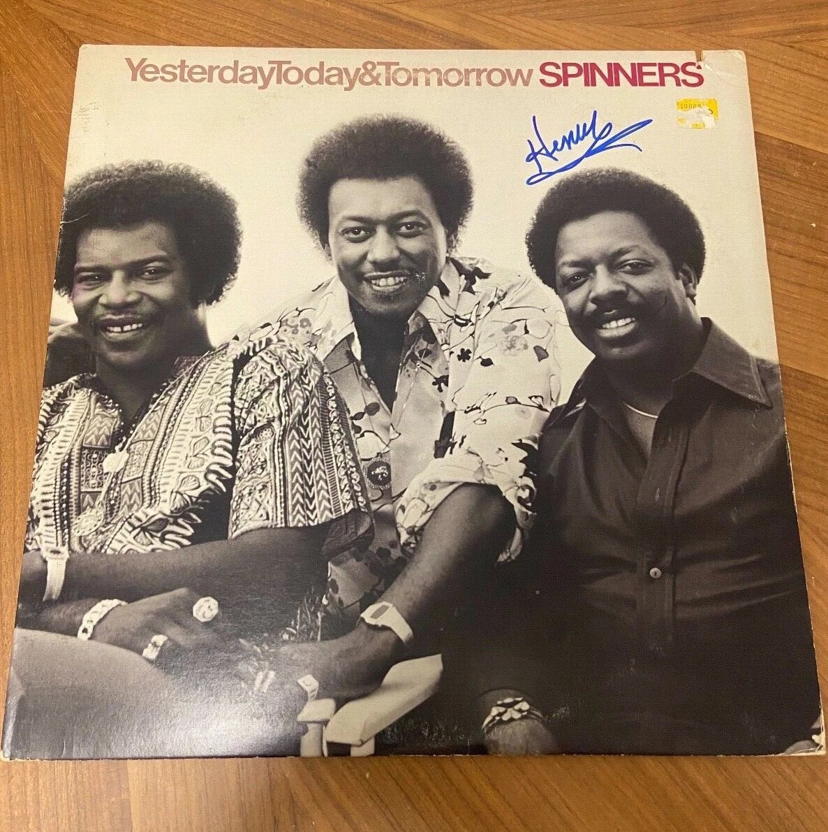 * HENRY FAMBROUGH * signed vinyl album * SPINNERS * YESTERDAY TODAY TOMORROW *