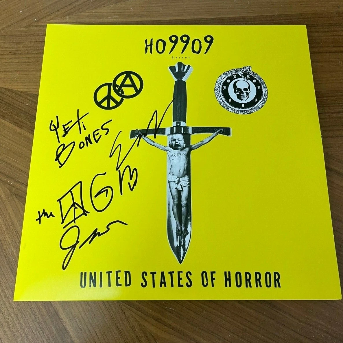 * HO99O9 * signed album * UNITED STATES OF HORROR * THEOGM * YETTI * EADDY * 2
