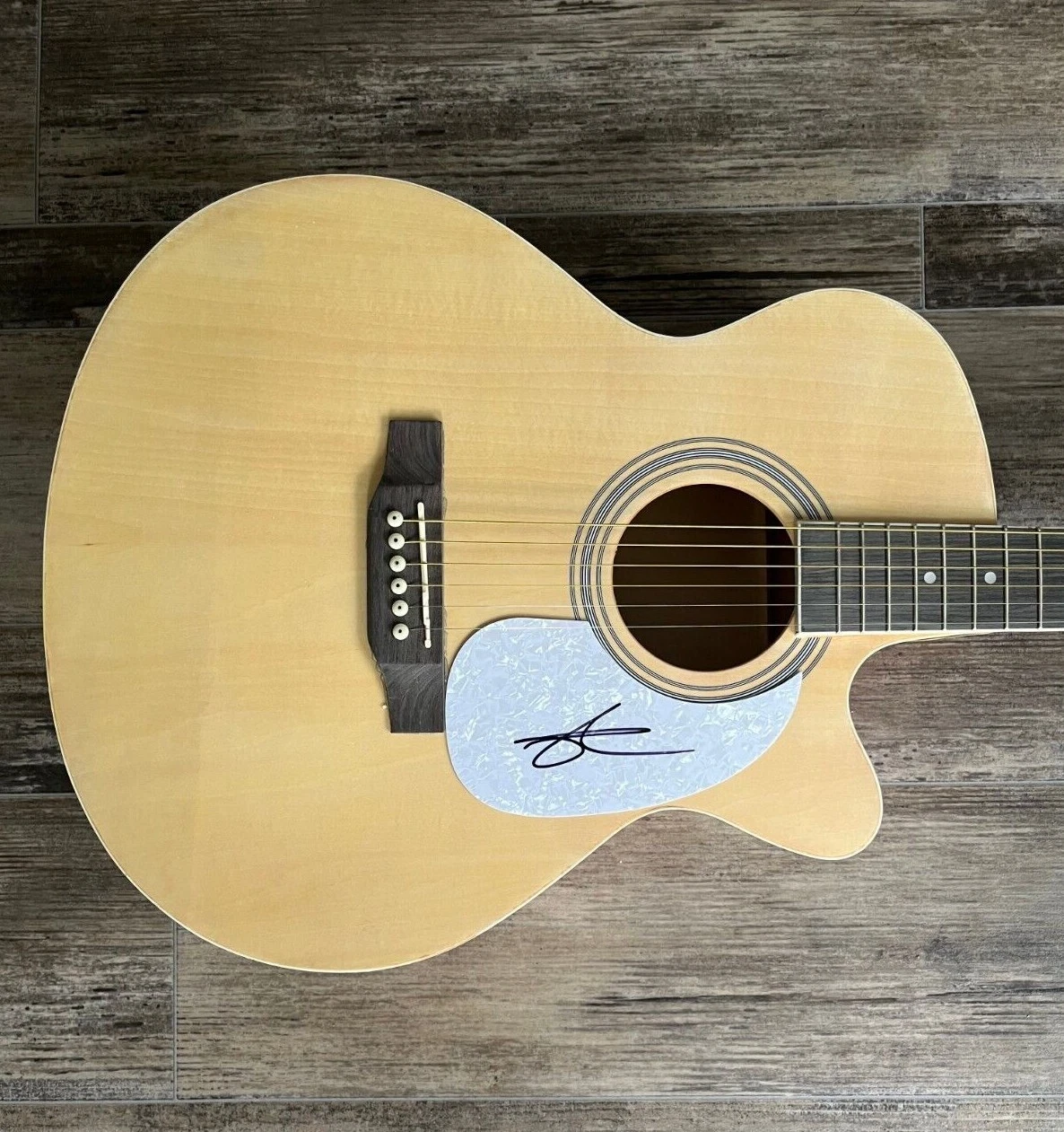 * CHASE RICE * SIGNED ACOUSTIC GUITAR * EYES ON YOU * COA * 4 COLLECTIBLE MEMORABILIA