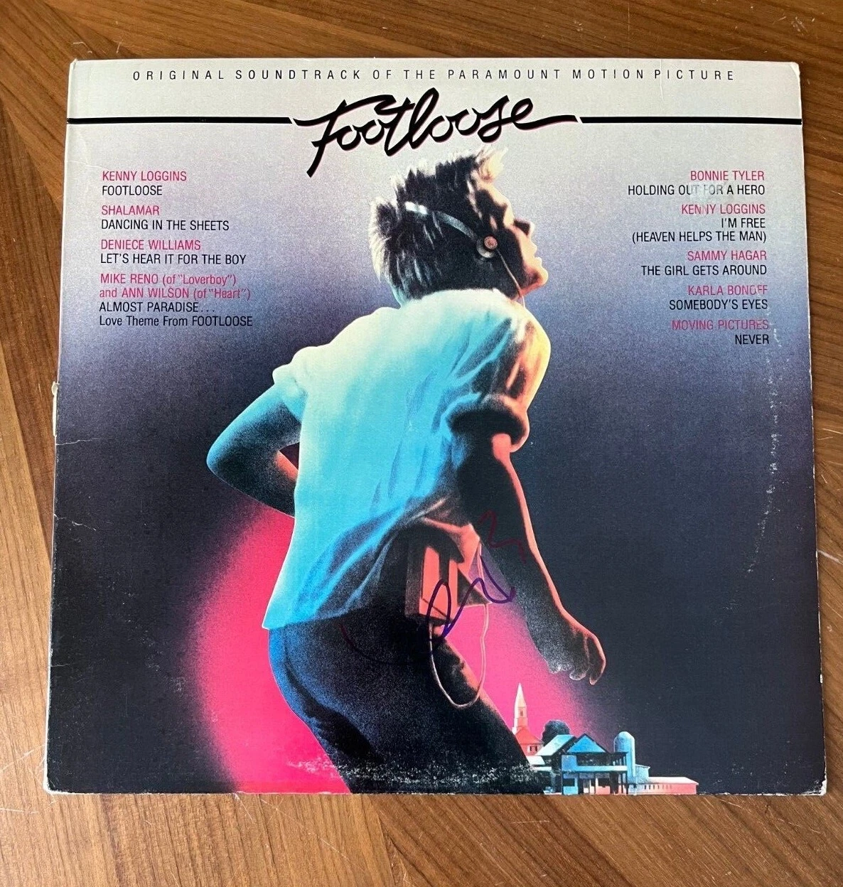 * KEVIN BACON * SIGNED SOUNDTRACK ALBUM * FOOTLOOSE * COA * 2 COLLECTIBLE MEMORABILIA