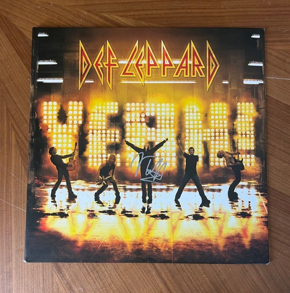 * JOE ELLIOTT * signed album * DEF LEPPARD * YEAH! * COA * 1