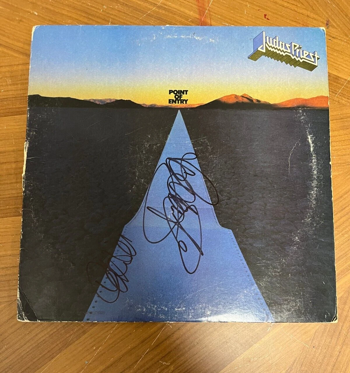* JUDAS PRIEST * signed album * POINT OF ENTRY * ROB HALFORD & IAN HILL * 1