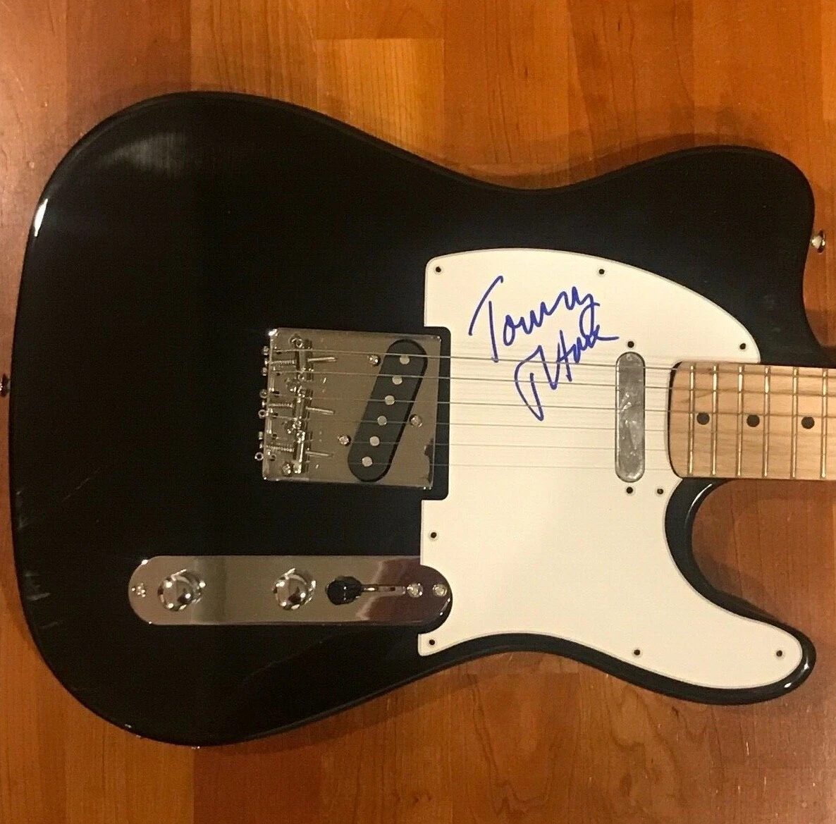 * TOMMY TUTONE * signed autographed electric guitar * 867-5309 / JENNY * 1