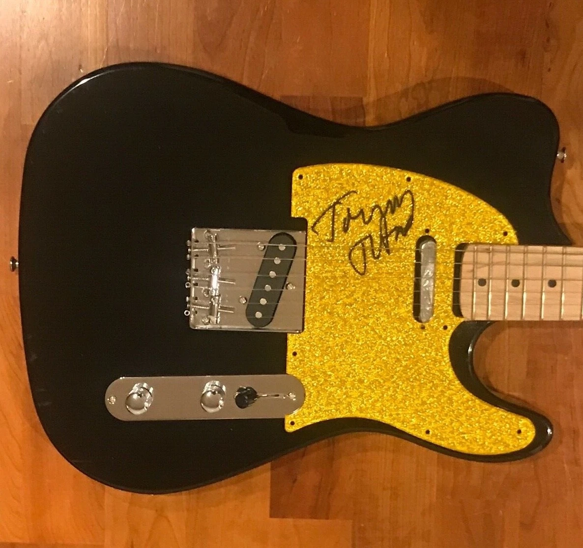 * TOMMY TUTONE * signed autographed electric guitar * 867-5309 / JENNY * 4