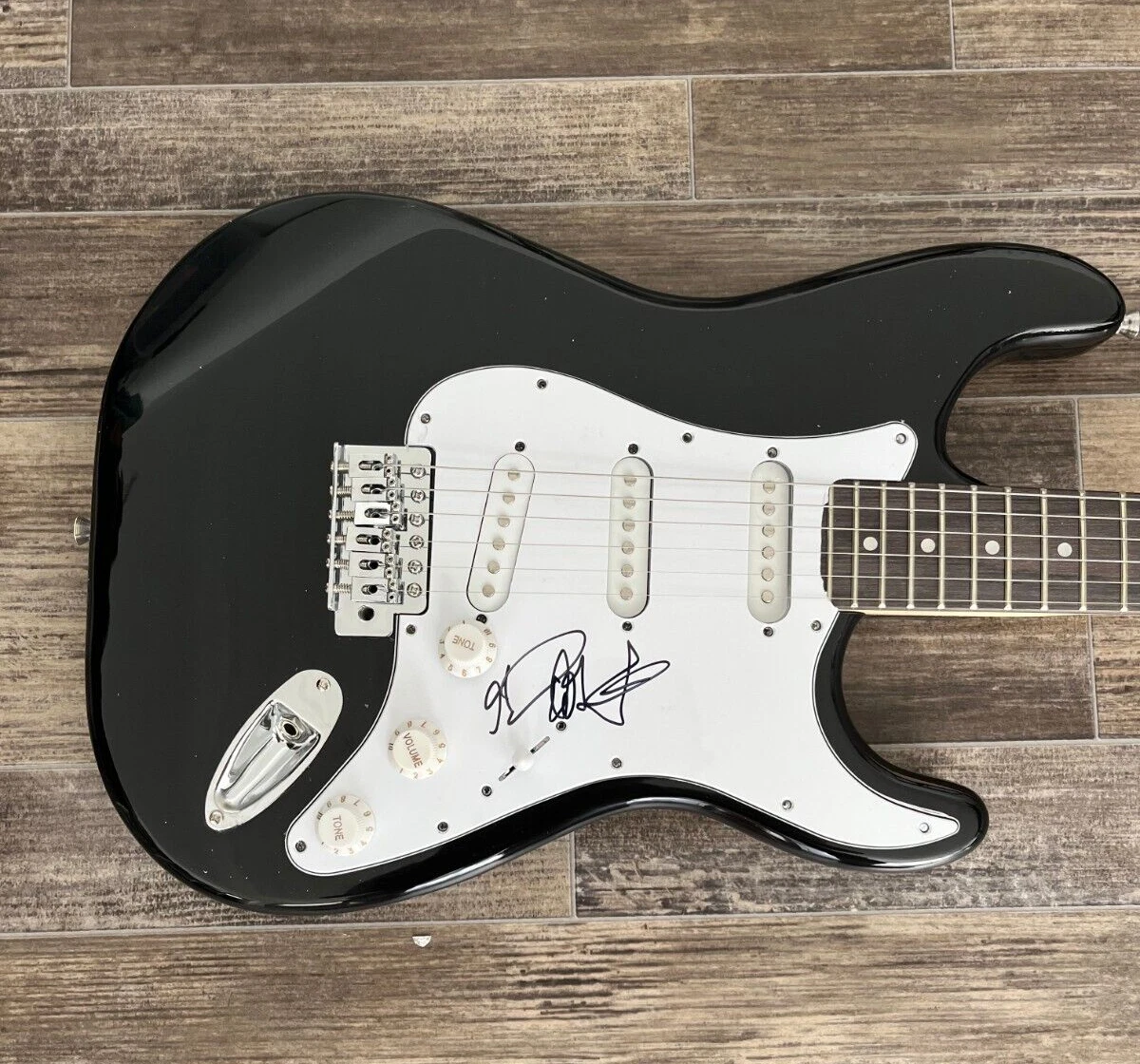 * GAVIN DEGRAW * signed electric guitar * NOT OVER YOU * 1