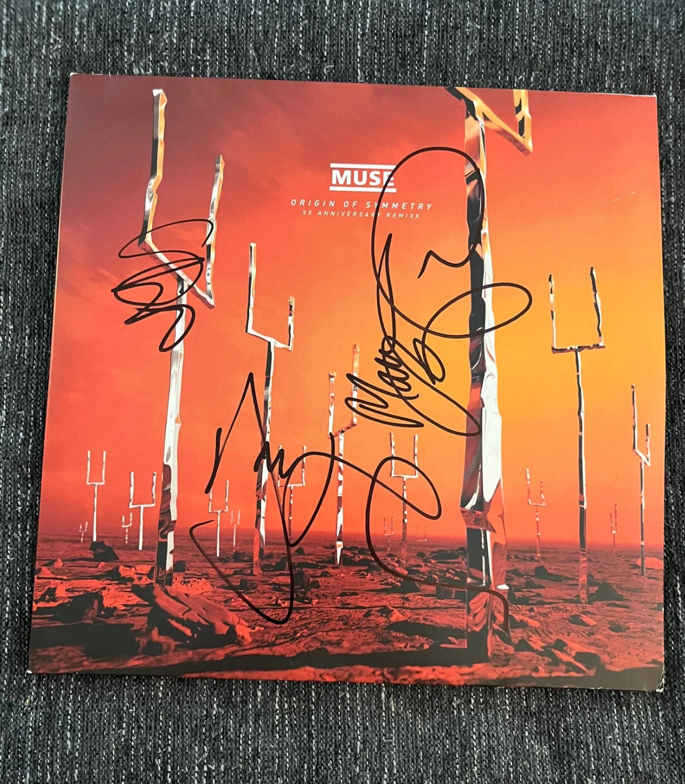 * MUSE * signed album * ORIGIN OF SYMMETRY REMIX * MATT, DOMINIC & CHRIS * 1