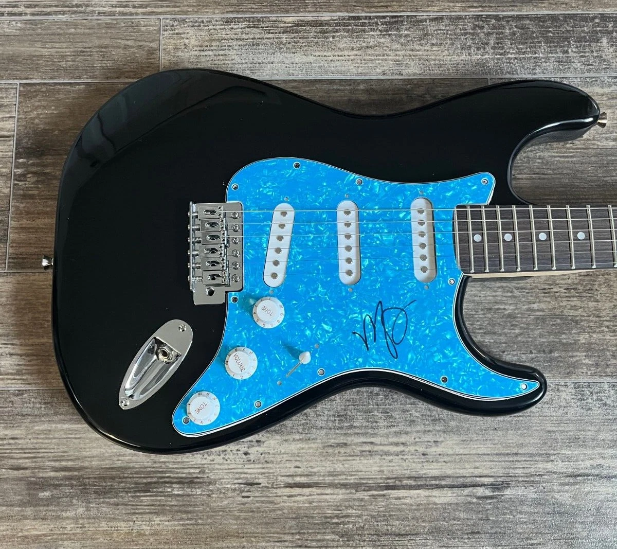 * MOD SUN * signed electric guitar * INTERNET KILLED THE ROCKSTAR * 2