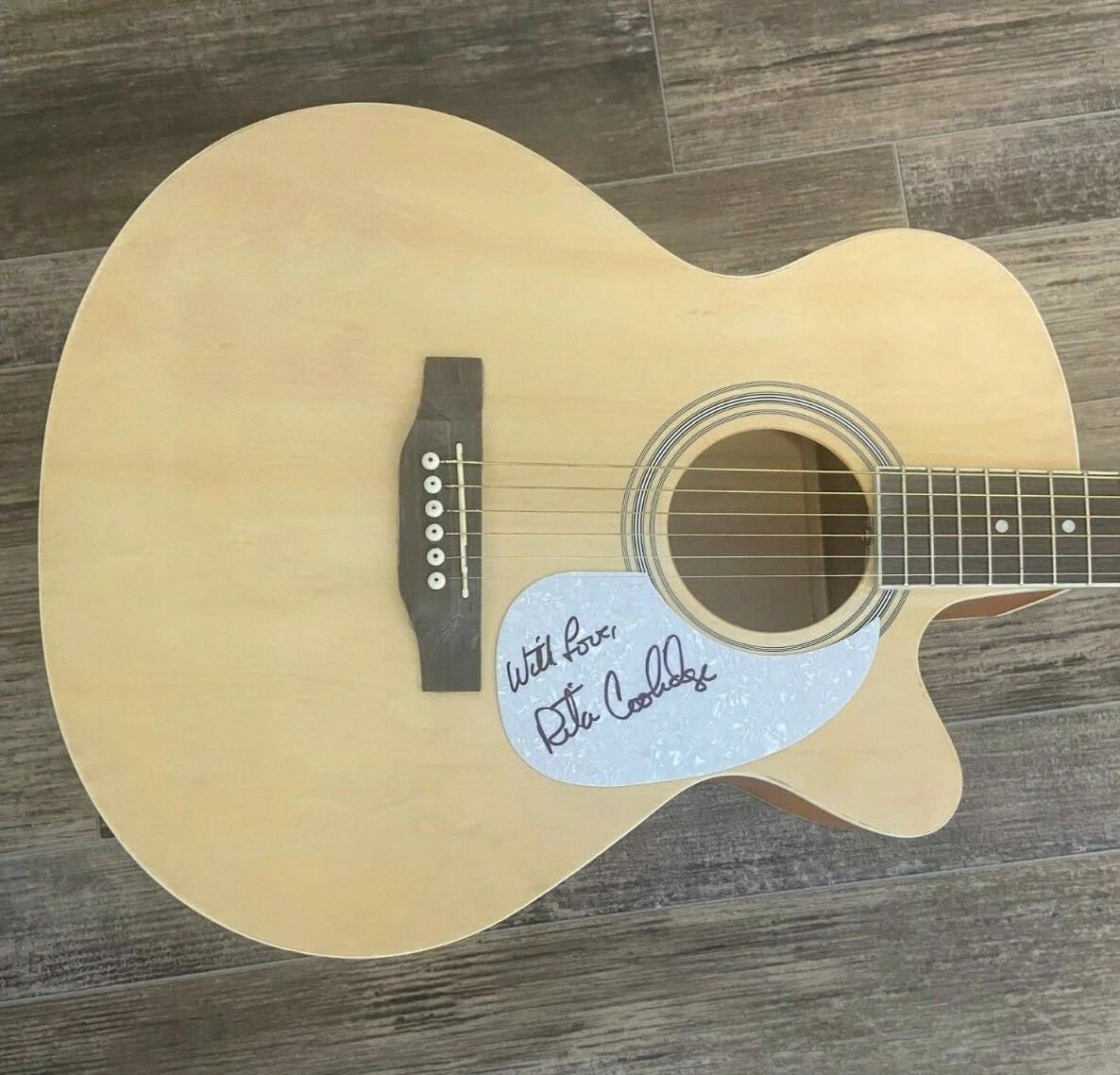 * RITA COOLIDGE * signed acoustic guitar * WE'RE ALL ALONE * COA * 2